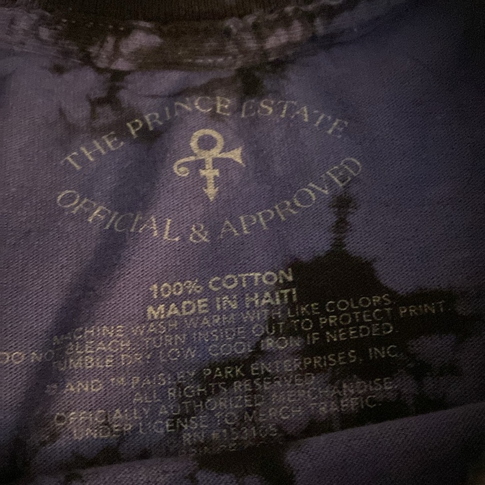 Prince - Picture 5 of 6
